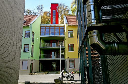 Sozialwohnungen in der Straße Am Mühlkanal in Stuttgart-Ost sind ein Beispiel für Aktivitäten der Stiftung Nestwerk in der Stadt. Foto: Archiv/Achim Zweygarth