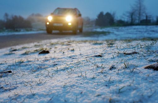 Der Schneefall in Baden-Württemberg hat zu einigen Unfälle geführt. (Symbolbild) Foto: dpa/Andreas Rosar