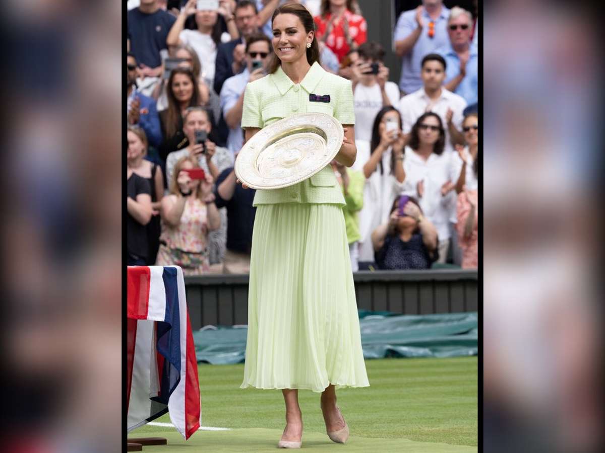 Beim Finale der Damen Prinzessin Kate überreicht Trophäen in Wimbledon