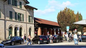 Die Zukunft des  Reisezentrums im Fellbacher Bahnhof wird in der Lokalpolitik derzeit ausgiebig diskutiert. Foto: Patricia Sigerist