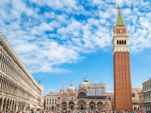Venedig kämpft gegen den Übertourismus. Foto: 2015 Pani Garmyder/Shutterstock.com