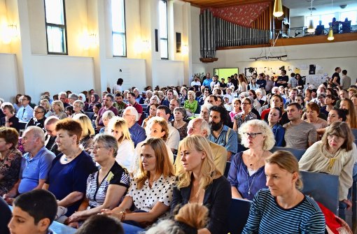 Die Veranstaltung in der Brenzkirche war gut besucht. Foto: Martin Braun