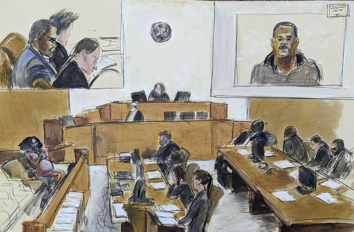 Kelly werden vor dem Gericht im New Yorker Stadtteil Brooklyn unter anderem die sexuelle Ausbeutung Minderjähriger, Kidnapping und Bestechung vorgeworfen. Foto: dpa/Elizabeth Williams