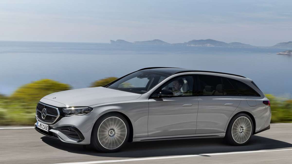 Autodesign im Wandel: Mercedes präsentiert neuen E-Klasse-Kombi - Wirtschaft