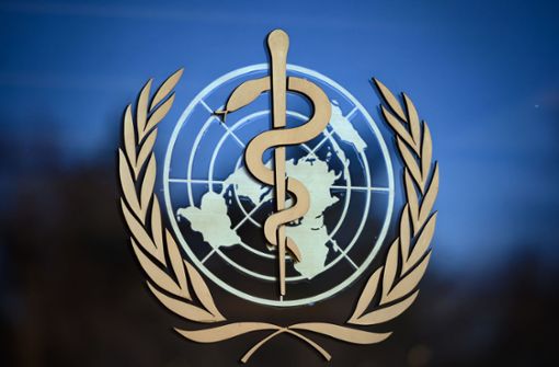 Das Logo der WHO – sie schätzt, dass bereits zehn Prozent der Weltbevölkerung mit dem Virus infiziert gewesen sein könnten. Foto: AFP/FABRICE COFFRINI
