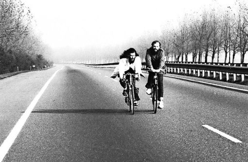 Radfahrer hatten vor genau 47 Jahren  Landesstraßen und Autobahnen  für sich allein. Foto: dpa
