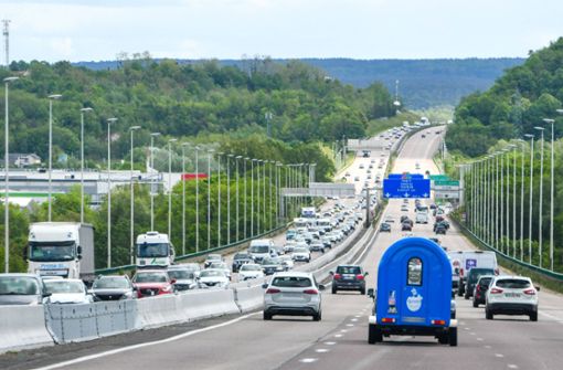 Auf den französischen Autobahnen soll landesweit ein neues Schild eingeführt werden. (Symbolbild) Foto: imago images/Andia/Tesson