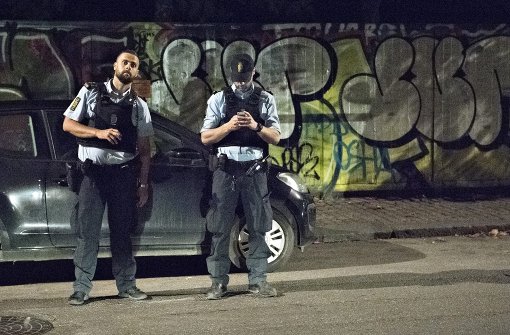 Der junge Mann, der am Donnerstag in der Kopenhagener Hippie-Kolonie Christiania auf zwei Polizisten und einen Besucher geschossen haben soll, ist im Krankenhaus gestorben.Foto:AFP Foto:  