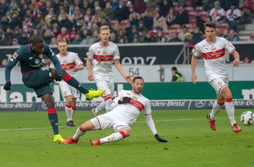 Die Spieler des VfB Stuttgart kamen im Spiel gegen den 1. FSV Mainz 05 häufig einen Schritt zu spät. Unsere Redaktion hat die Leistungen der VfB-Akteure wie folgt bewertet. Foto: dpa