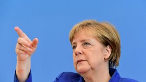 Bundeskanzlerin Angela Merkel will an ihrem Kurs grundsätzlich festhalten. Foto: AFP