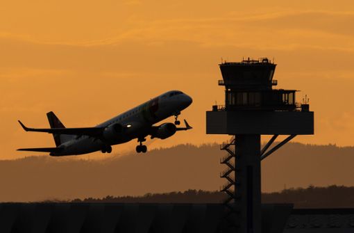 Viele Flughäfen und Airlines leiden unter dem Personalmangel. Foto: dpa/Boris Roessler