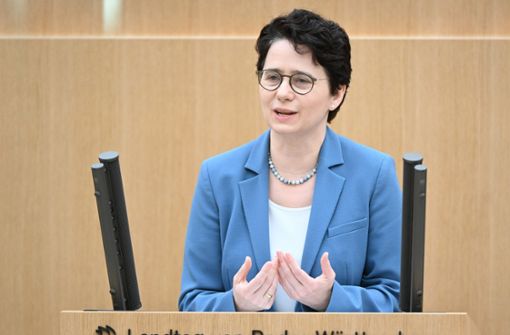 Justizministerin Marion Gentges hat sich zur Verwendung des „Z“-Symbols geäußert. (Archivbild) Foto: dpa/Bernd Weißbrod