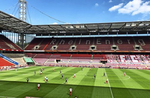 Muss auch das Derby zwischen dem 1. FC Köln und Borussia Mönchengladbach ohne Zuschauer stattfinden? Foto: dpa/Holger Schmidt