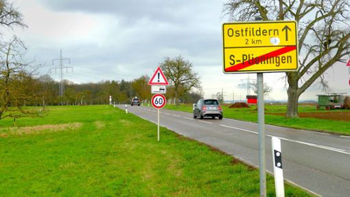 Die Scharnhauser Straße soll für Autos und Lastwagen gesperrt werden. Foto: Torsten Schöll
