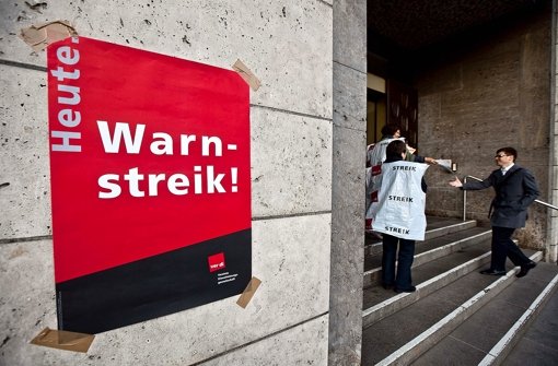 Am kommenden Mittwoch, 12. Juni, sollen die Zeichen auch am Rathaus-Eingang wieder auf Streik stehen Foto: PPFotodesign.com
