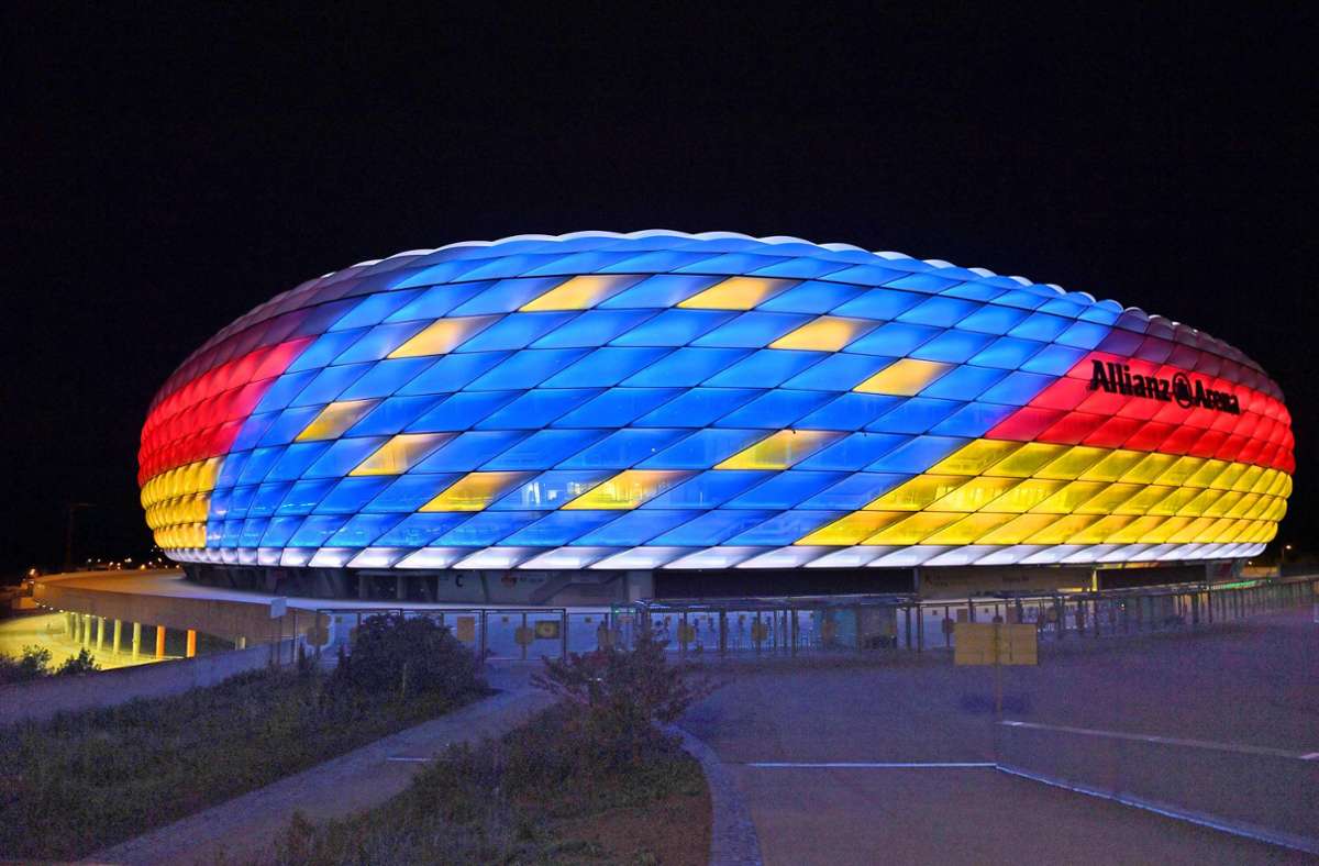 Ob in der Münchner Arena während der Fußball-Europameisterschaft der Ball rollt, ist noch ungewiss. Foto: imago/Sven Simon