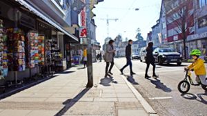 Der Gehweg ist für Fußgänger da: Der GHV wünscht sich Sitzwürfel an der Epplestraße, um Lieferfahrzeuge fernzuhalten. Foto: Tilman Baur
