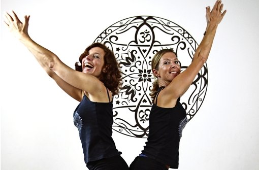 Christiane Klann und Birgit Hortig betreiben seit drei Jahren das Studio „Yoga Süd“. Foto: privat