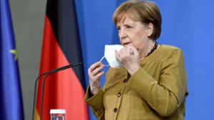 Sie verstehe, dass die Sehnsucht der Bürger nach einer Öffnungsstrategie groß sei, sagt Angela Merkel. Foto: AFP/Annegret Hilse