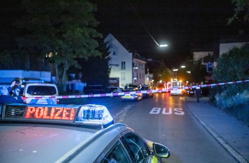 Ein Großaufgebot der Polizei und Spurensicherung war vergangene Nacht im Einsatz und sperrte den Tatort. Foto: 7aktuell.de//Simon Adomat