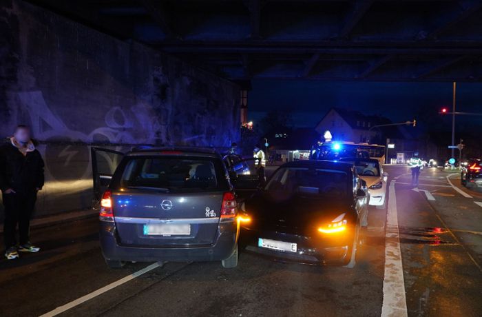 Ludwigsburg: Stau nach Verkehrsunfall auf der B27