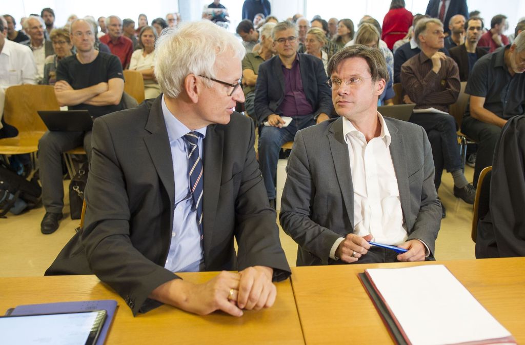 Gewinner und Verlierer: DUH-Kläger Jürgen Resch (li.) und Christoph Erdmenger, Abteilungsleiter im Verkehrsministerium.