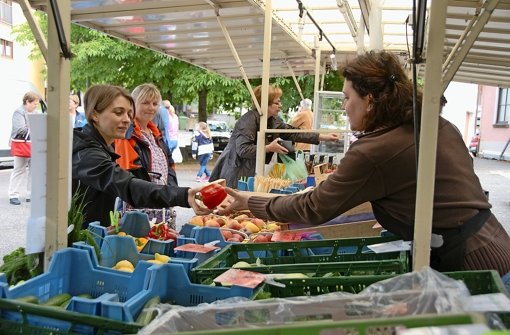Familie Schnurr bietet  saisonales Obst  und Gemüse an. Foto: Archiv (Sandra Brock)