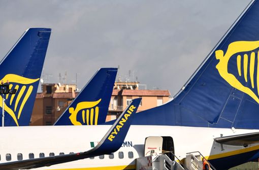 Ryanair wird bis zum 8. April nicht nach Italien fliegen. Foto: AFP/ALBERTO PIZZOLI