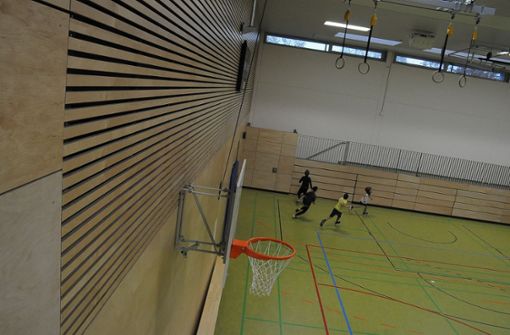 Ein Lichtblick: Die Sporthalle am Solitude-Gymnasium ist  saniert. Foto: Lichtgut/Max Kovalenko
