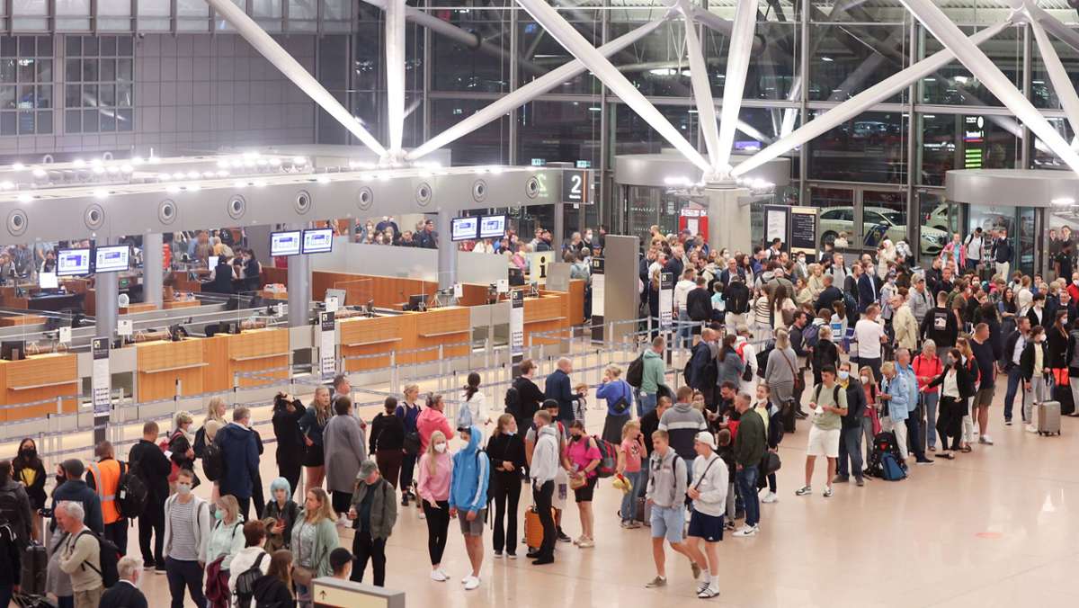 Hamburger Flughafen: So voll war es zum Ferienstart