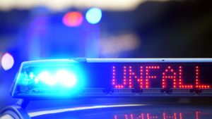 A8 Richtung Stuttgart kurzzeitig voll gesperrt – 37-Jähriger verletzt