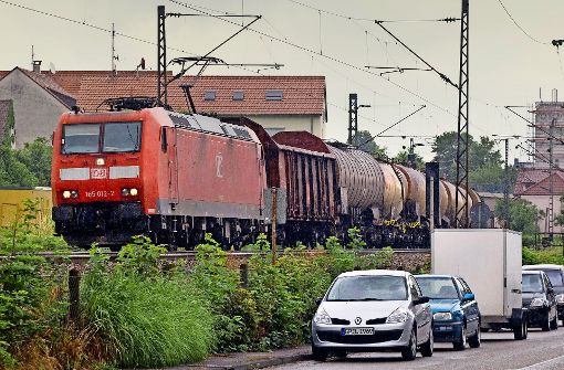 Bis zum Jahr 2020 sollen alle Güterzüge auf Deutschlands Schienen mit sogenannten Flüsterbremsen ausgestattet sein. Foto: Horst Rudel/Archiv