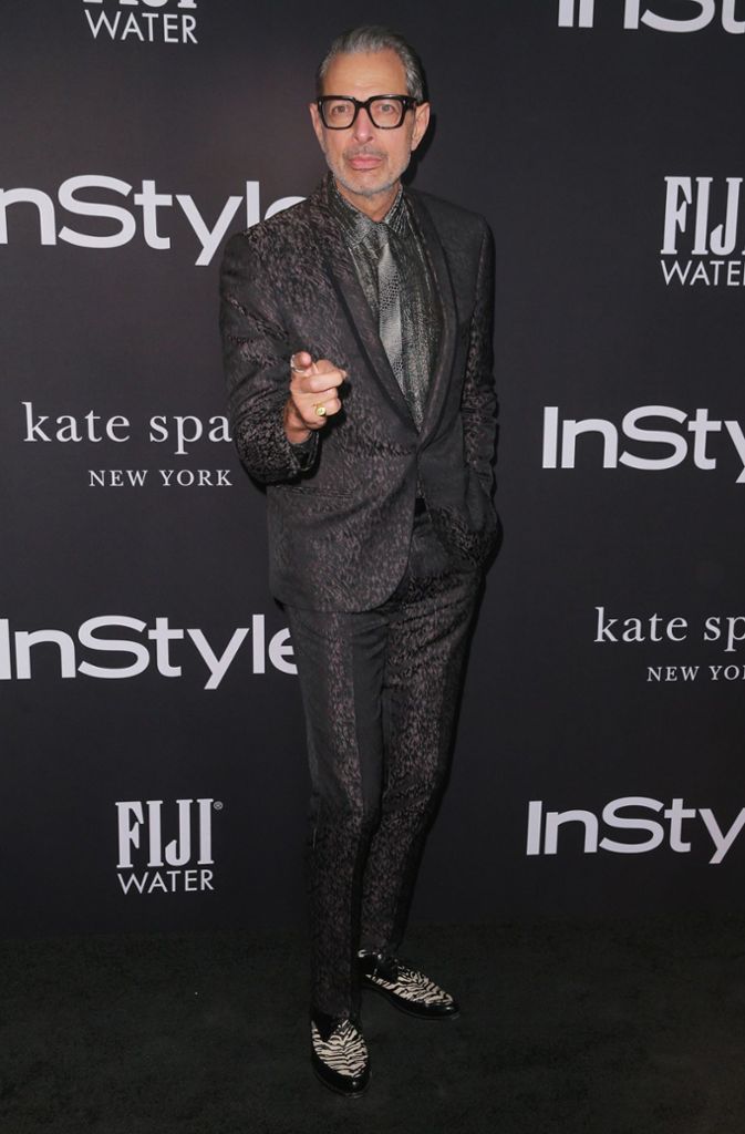 Jeff Goldblum macht seinem Titel „Man of Style“ alle Ehre.