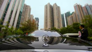 Mercedes verkauft sich in China blendend. Foto: dpa/Kay Nietfeld
