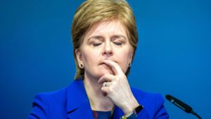 Nicola Sturgeon will zurücktreten. Foto: AFP/JANE BARLOW