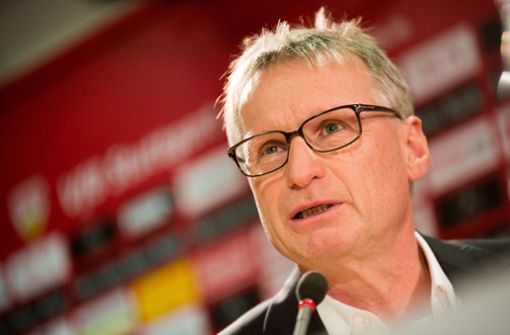 Michael Reschke hat als Sportdirektor beim VfB Stuttgart derzeit viel abzuarbeiten. Foto: dpa