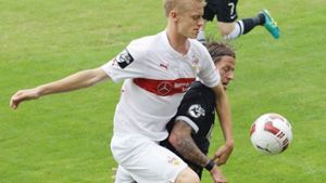 Zweikampfstark: VfB-Abwehrtalent Talent Timo Baumgartl (li.) Foto: Baumann