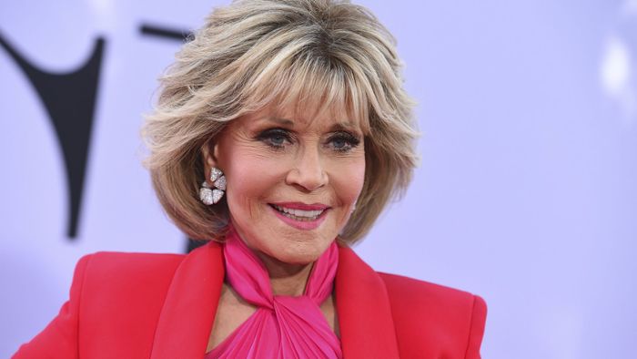 Jane Fonda will Einnahmen aus Jogginganzug-Verkauf spenden