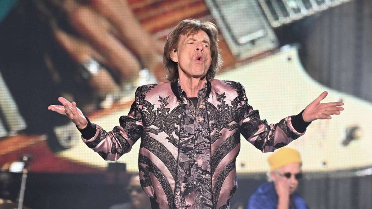 Ronnie Wood, Keith Richards und mehr: Der größte Showman: Rockstar-Freunde gratulieren Mick Jagger zum 80.