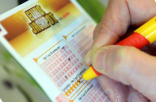 Ein Böblinger kann sich über einen Millionengewinn beim Eurojackpot freuen. (Symbolbild) Foto: dpa