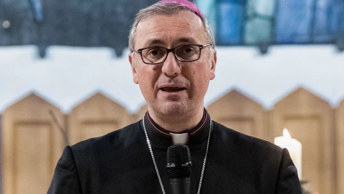 Papst nimmt Rücktritt von Erzbischof  nicht an