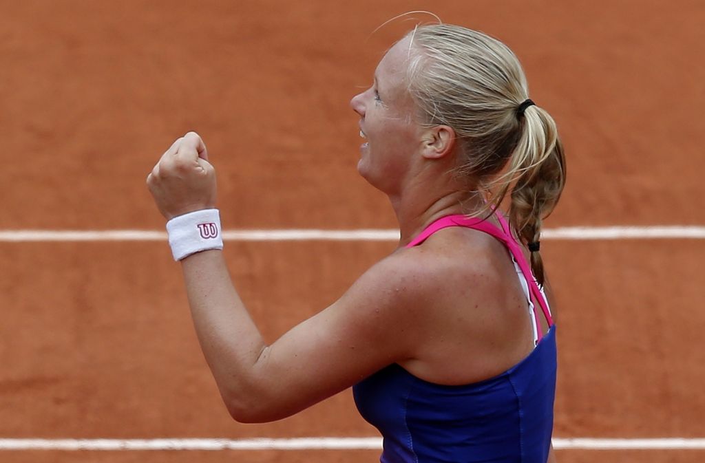Niederländerin Kiki Bertens (WTA-Nr. 58) hat in der ersten Runde überraschend gegen Australian-Open-Siegerin Angelique Kerber gewonnen.