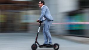 E-Scooter, wie hier in Bamberg, werden bald in ganz Deutschland rollen. Foto: dpa