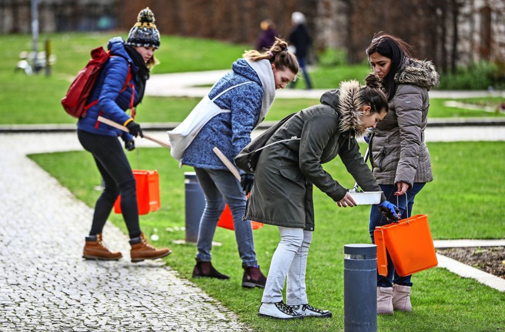 Das Cleanup Network stellte eine Aktion zum Frauentag auf die Beine. Foto: Lichtgut/Christoph Schmidt
