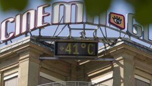 Am Mittwoch hat das Thermometer am Marquardt-Bau am Stuttgarter Schlossplatz 41 Grad angezeigt. Foto: Leif Piechowski