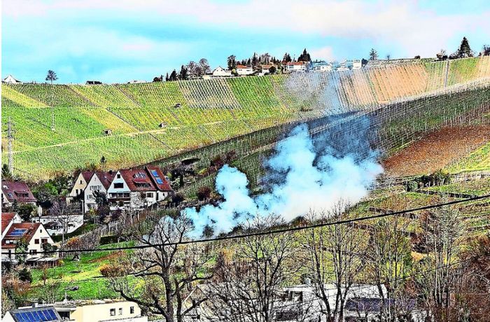 Gartenfeuer in Uhlbach: Illegales Feuer im Garten kann teuer werden