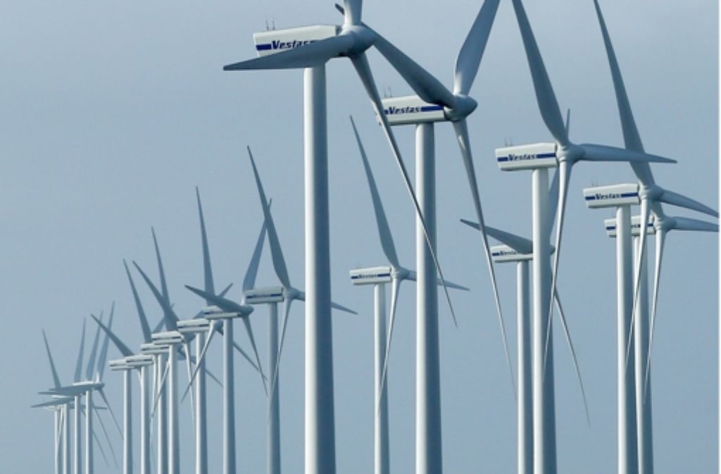 Energieerzeugung aus Wind: Die neuen Vorschriften erschweren die lokale Vermarktung erneuerbarer Energie, klagen die Genossenschaften . Foto: dpa