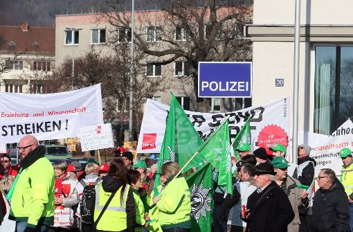 In den vergangenen Wochen hatten die Gewerkschaften mit Warnstreiks in ganz Deutschland ihren Forderungen Nachdruck verliehen. Foto: dpa-Zentralbild
