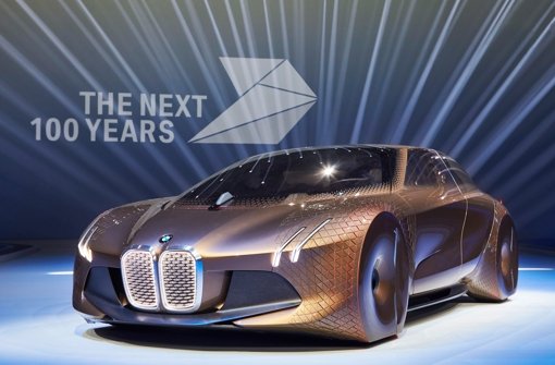 So könnte das Auto der Zukunft aussehen, das Visionsfahrzeug „BMW Vision Next 100“. Foto: BMW