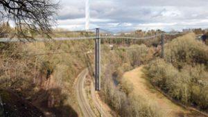 Die geplante Hängebrücke in Rottweil soll die Altstadt mit dem Testturm für Aufzüge verbinden Foto: Hängebrücke Rottweil